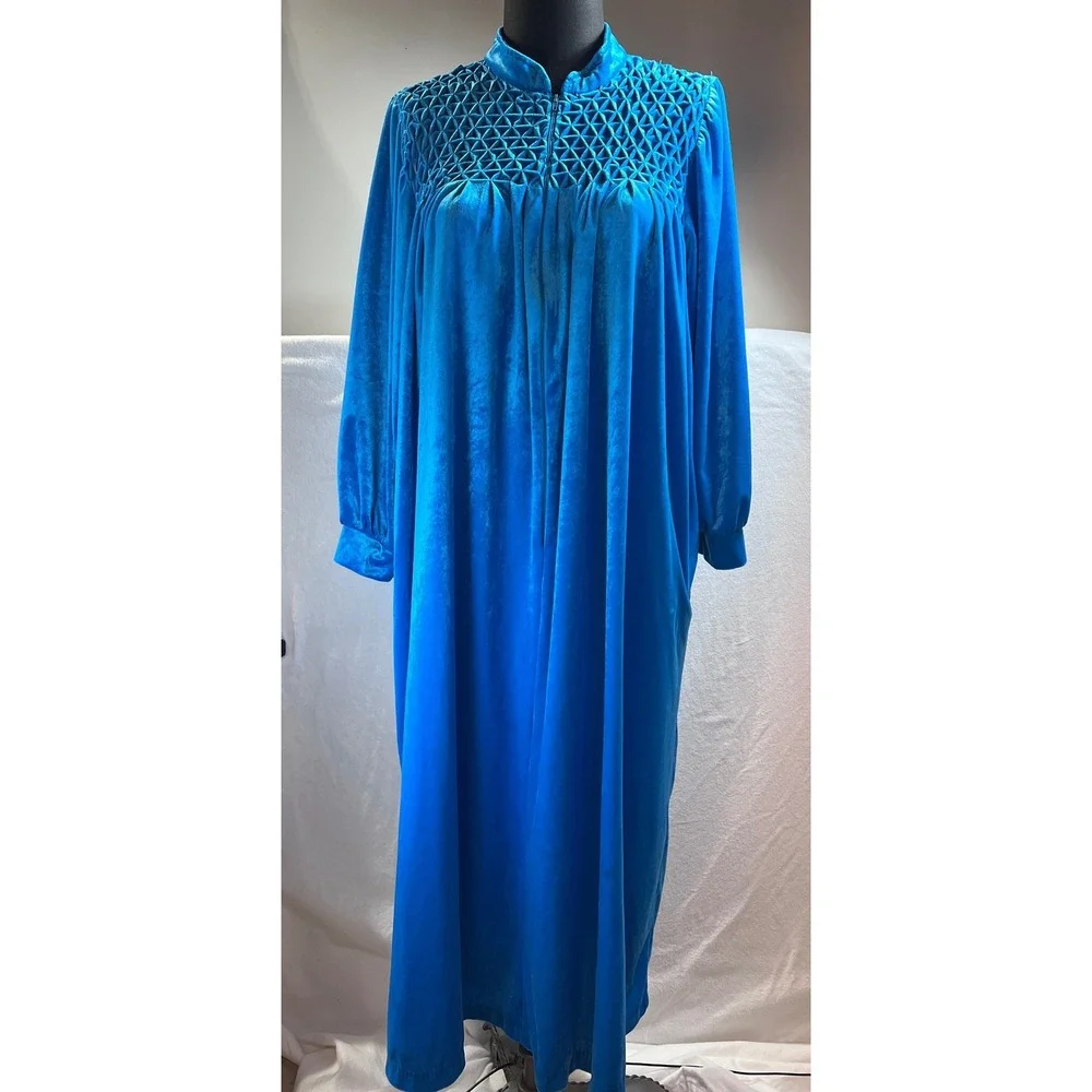 Vintage Framghas Turquoise Blue Velour Smocked Kaftan Robe Zip Front Long Dress
